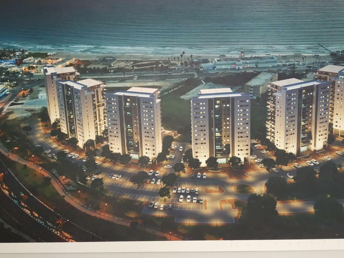עכו דירה חדשה ליד הים- Akko-Brand New Apartment Екстериор снимка